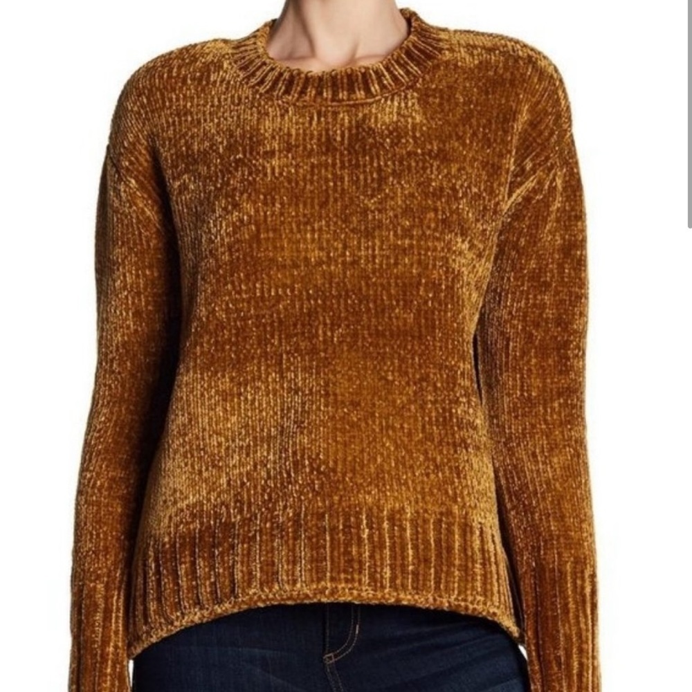PHILOSOPHY FALL KNIT 🧶 SWEATER IN GOLDEN YELLOW SIZE MEDIUM